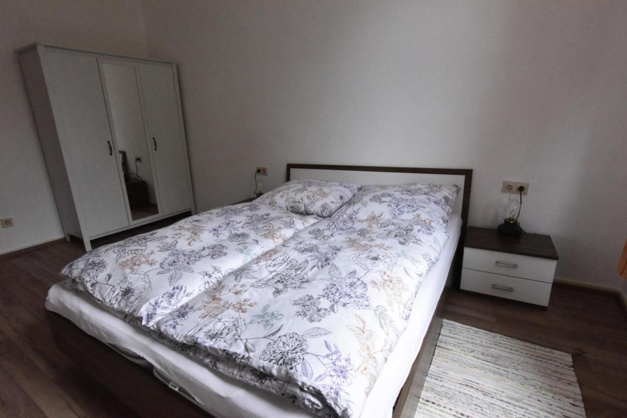 Liliencronstrasse Apartment Дюселдорф Екстериор снимка